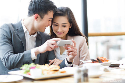 餐飲行業(yè)如何利用軟文營銷進行有效宣傳?